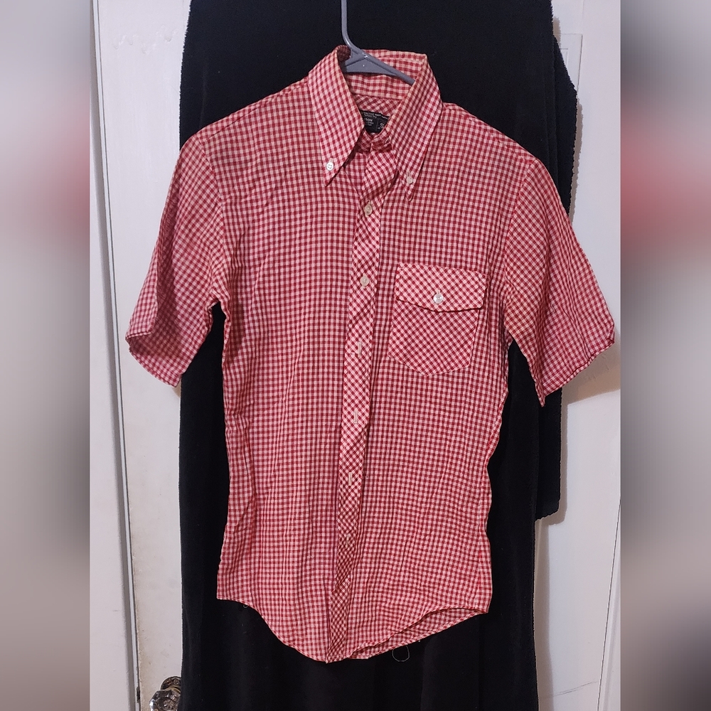 JCPenney Red Checkered Short Sleeve Shirt